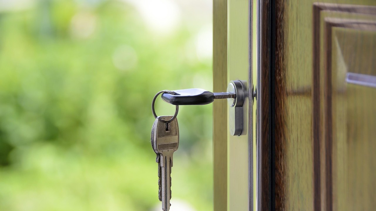 Wohnungsübergabe in der Schweiz – Protokoll, Rechte und Checkliste für Mieter